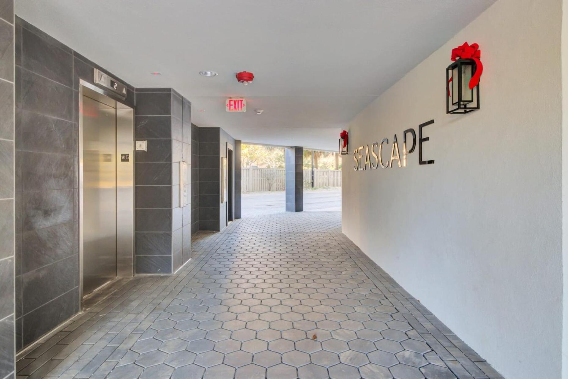 513 Seascape By Avantstay Oceanfront Home W Amazing Views Community Pool Access Isle of Palms Exterior foto